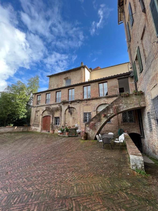 B&B Palazzo Bruchi Siena Exterior photo
